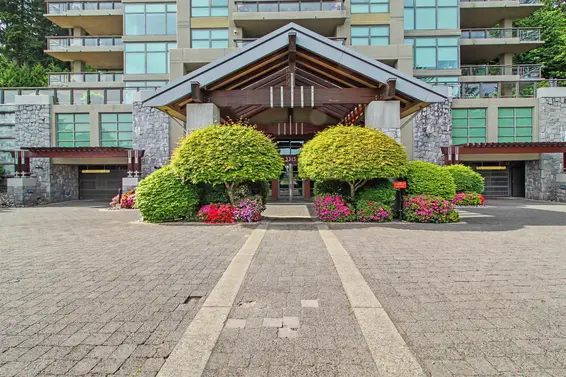503 3315 Cypress Place, West Vancouver For Sale - image 2