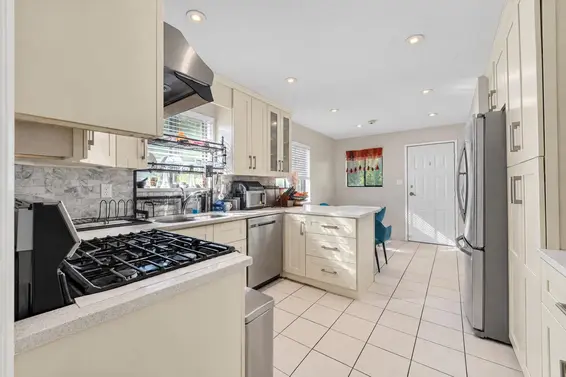 580 West 29th Street, North Vancouver For Sale - image 10