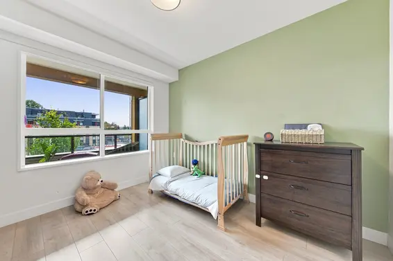 305 1519 Crown Street, North Vancouver For Sale - image 26