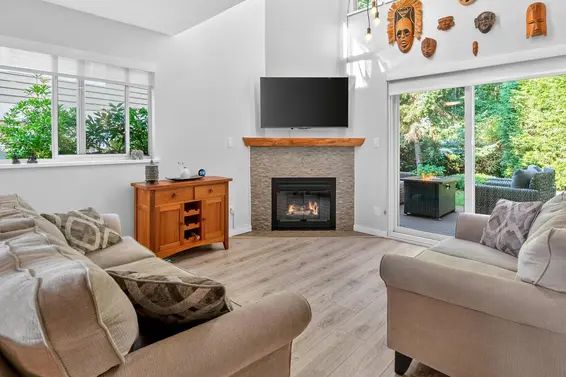 52 650 Roche Point Drive, North Vancouver For Sale - image 2