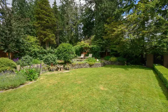 4532 Ramsay Road, North Vancouver For Sale - image 13