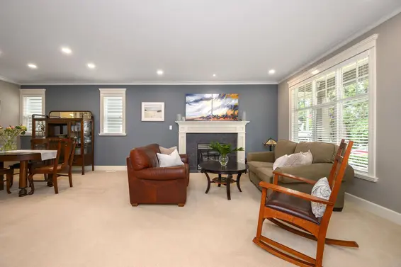 4532 Ramsay Road, North Vancouver For Sale - image 4