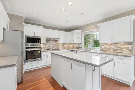 1279 Eldon Road, North Vancouver For Sale - image 12