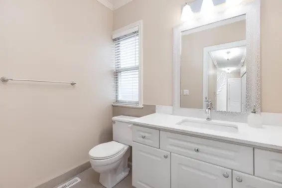 1279 Eldon Road, North Vancouver For Sale - image 16