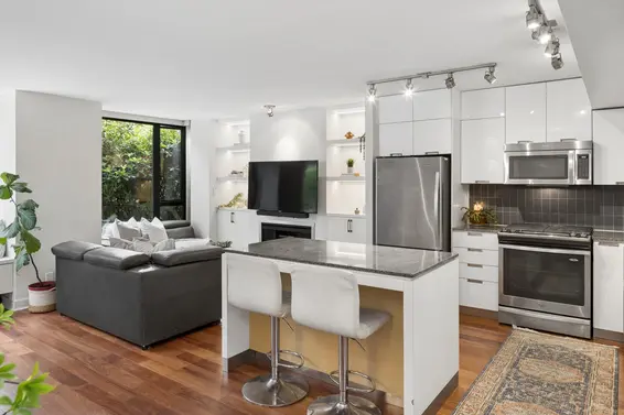 153 West 2nd Street, North Vancouver For Sale - image 11