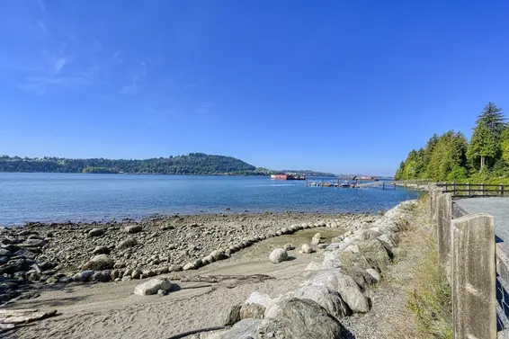 207 3825 Cates Landing Way, North Vancouver