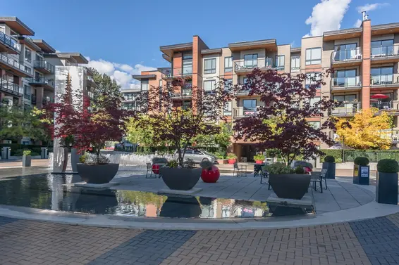 404 719 West 3rd Street, North Vancouver