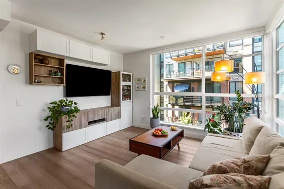 404 719 West 3rd Street, North Vancouver For Sale - image 3