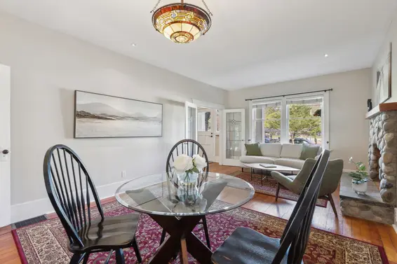 3391 Mountain Highway, North Vancouver For Sale - image 14