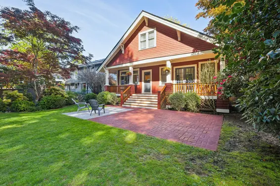 3391 Mountain Highway, North Vancouver For Sale - image 34