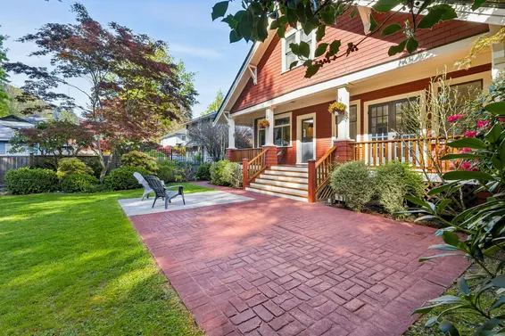3391 Mountain Highway, North Vancouver For Sale - image 35