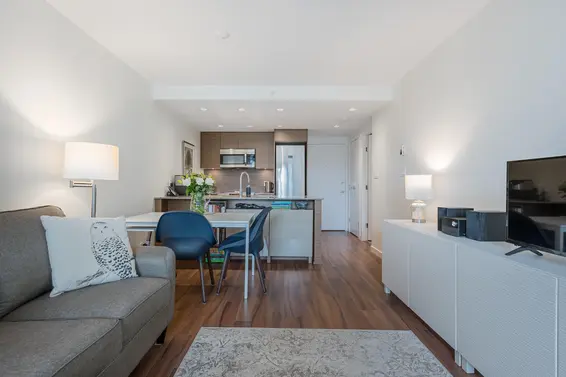 319 135 East 17th Street, North Vancouver For Sale - image 17