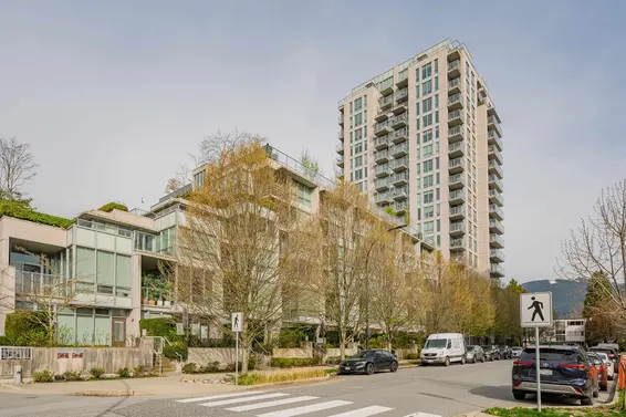 319 135 East 17th Street, North Vancouver For Sale - image 2