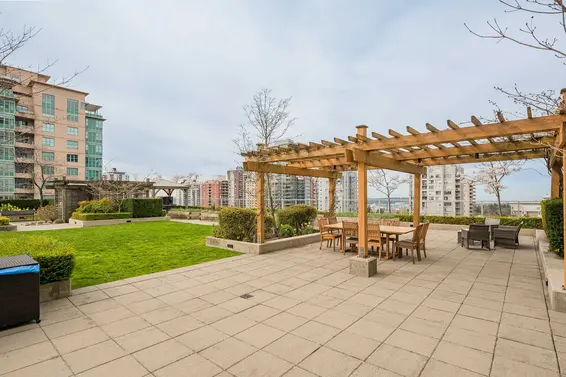 319 135 East 17th Street, North Vancouver For Sale - image 36