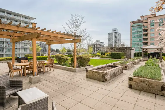 319 135 East 17th Street, North Vancouver For Sale - image 37