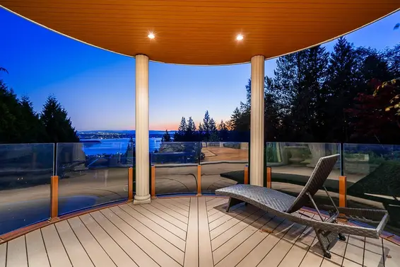 1562 Pinecrest Drive, West Vancouver For Sale - image 9