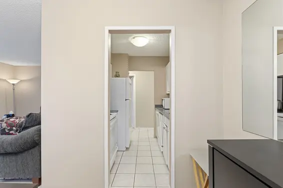 808 2020 Fullerton Avenue, North Vancouver For Sale - image 9