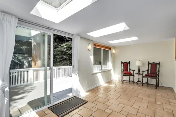 3581 Wellington Crescent, North Vancouver For Sale - image 11