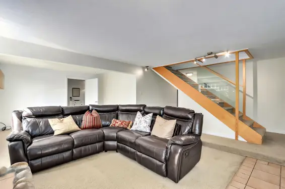 3581 Wellington Crescent, North Vancouver For Sale - image 22