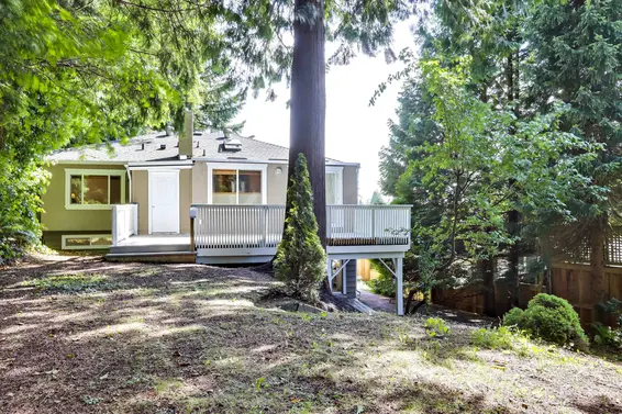 3581 Wellington Crescent, North Vancouver For Sale - image 29