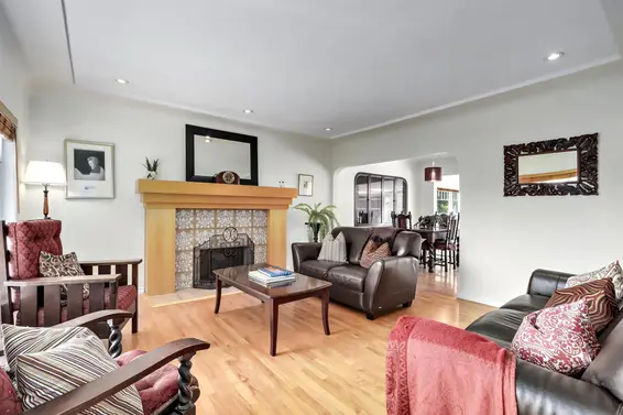 3581 Wellington Crescent, North Vancouver For Sale - image 5