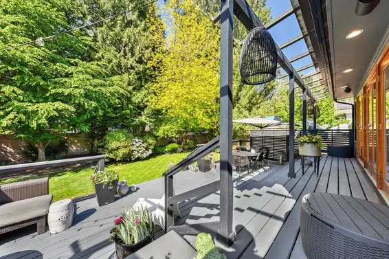 1098 Linnae Avenue, North Vancouver For Sale - image 39
