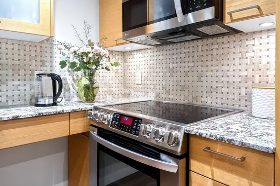 413 135 East 17th Street, North Vancouver For Sale - image 13