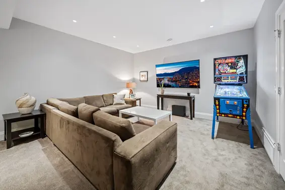 433 East Queens Road, North Vancouver For Sale - image 28
