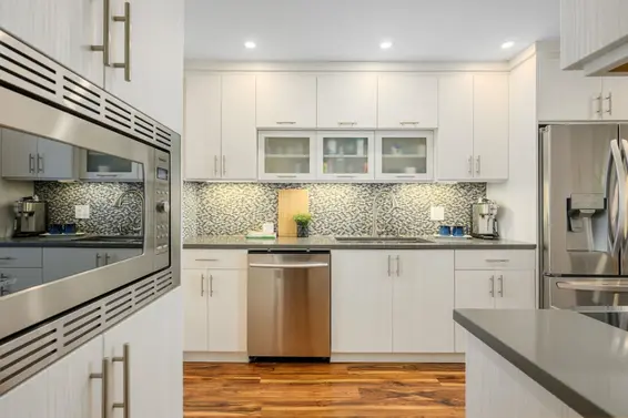 159 West 19th Street, North Vancouver