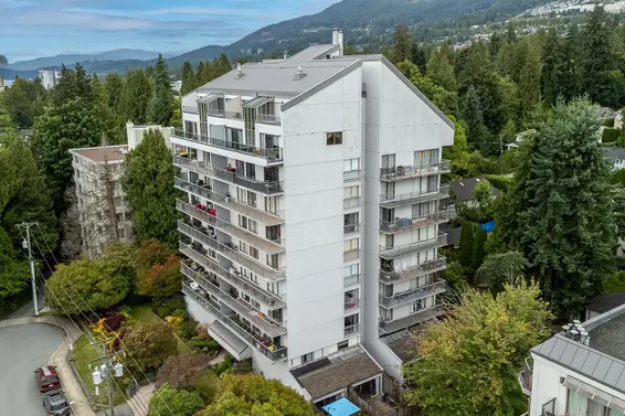 803 1745 Esquimalt Avenue, West Vancouver For Sale - image 3