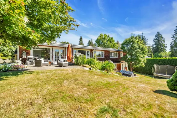 2085 Westdean Crescent, West Vancouver