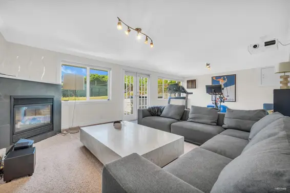 2085 Westdean Crescent, West Vancouver For Sale - image 26