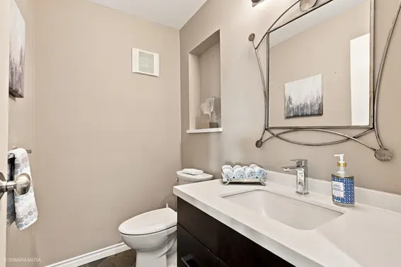 4750 Meadfeild Road, West Vancouver For Sale - image 13