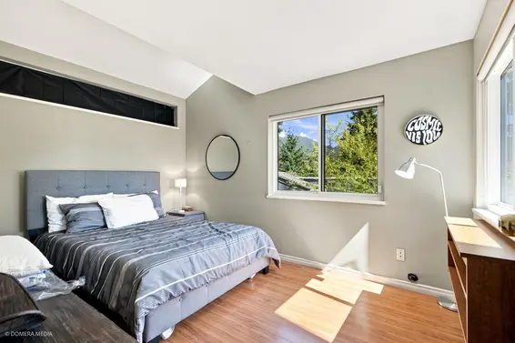 4750 Meadfeild Road, West Vancouver For Sale - image 16