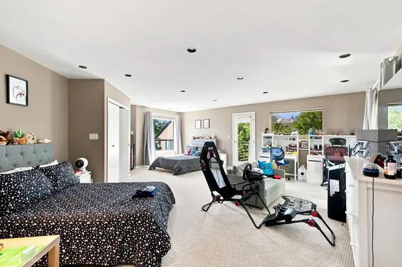 4750 Meadfeild Road, West Vancouver For Sale - image 30
