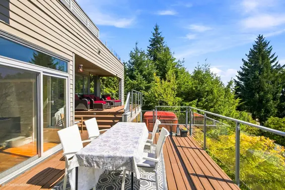4750 Meadfeild Road, West Vancouver For Sale - image 34