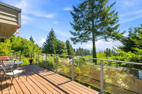 4750 Meadfeild Road, West Vancouver For Sale - image 37