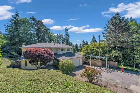3898 Fromme Road, North Vancouver