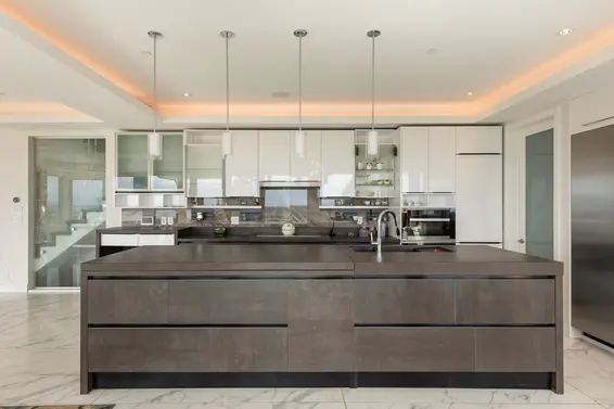 1160 Queens Avenue, West Vancouver For Sale - image 10