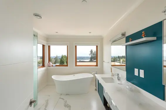 1160 Queens Avenue, West Vancouver For Sale - image 19