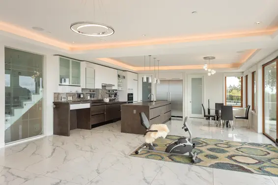 1160 Queens Avenue, West Vancouver For Sale - image 8