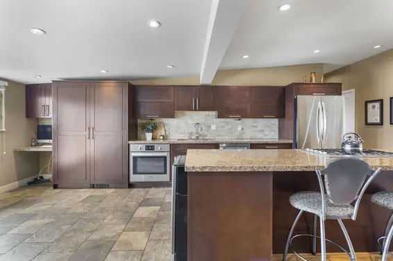 831 Whitchurch Street, North Vancouver For Sale - image 12