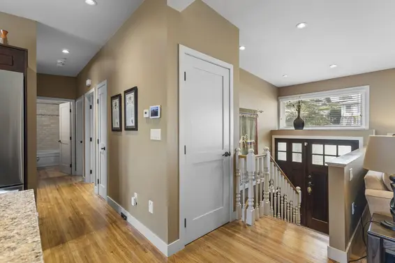 831 Whitchurch Street, North Vancouver For Sale - image 17