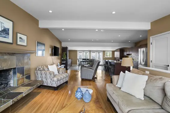 831 Whitchurch Street, North Vancouver For Sale - image 6