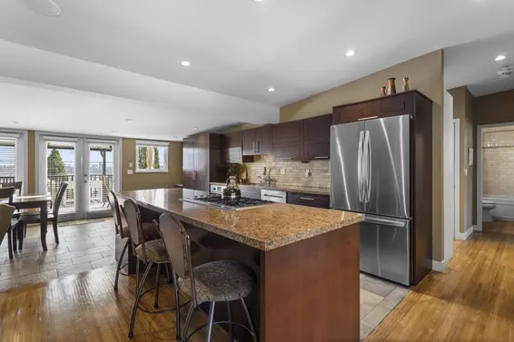 831 Whitchurch Street, North Vancouver For Sale - image 8