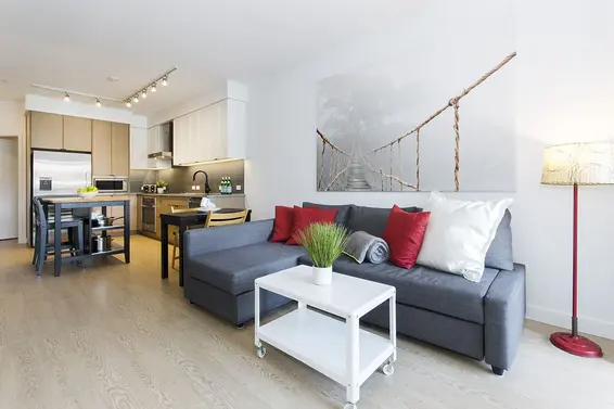 306 3205 Mountain Highway, North Vancouver