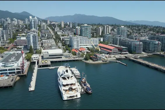 404 111 East 3Rd Street, North Vancouver
