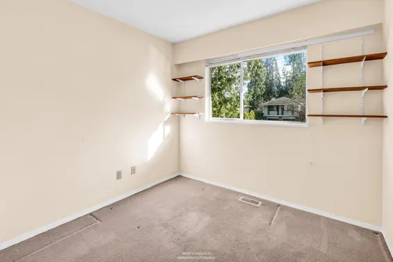 1110 Lodge Road, North Vancouver For Sale - image 21