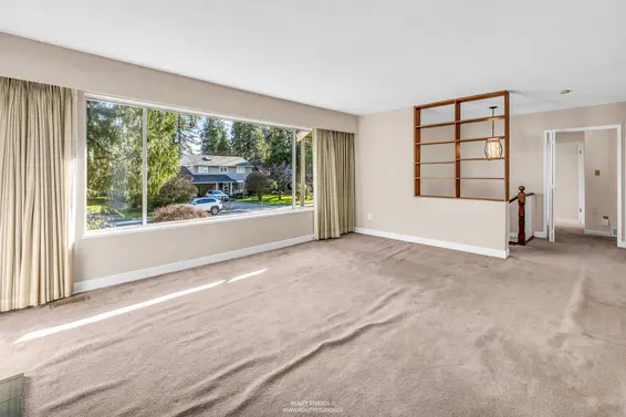 1110 Lodge Road, North Vancouver For Sale - image 5