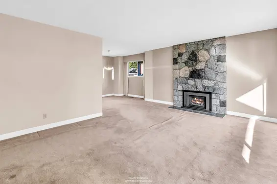 1110 Lodge Road, North Vancouver For Sale - image 6